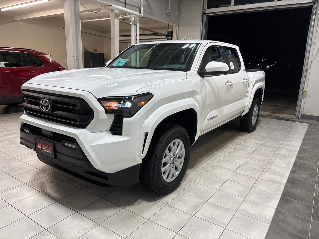 2026 Toyota Tacoma SR5's photo