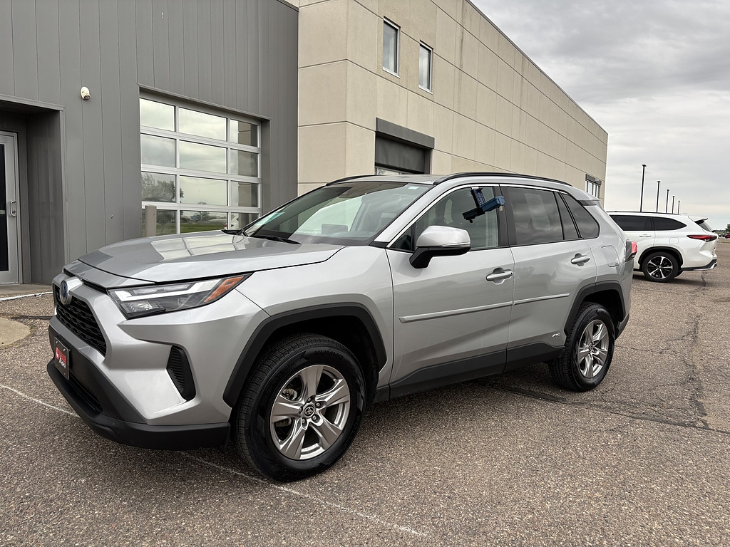 2022 Toyota RAV4 Hybrid XLE AWD's photo