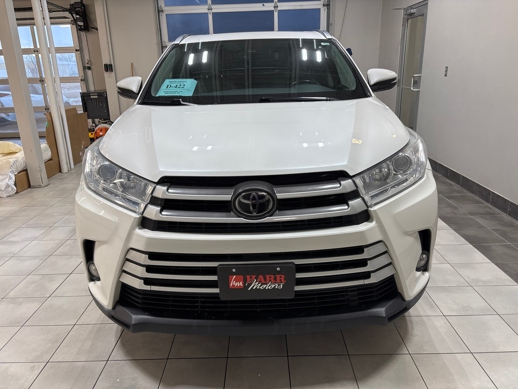 2017 Toyota Highlander XLE's photo