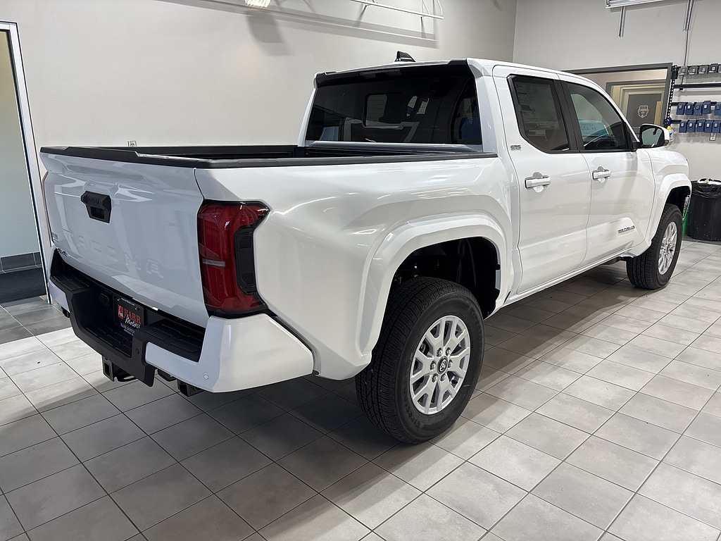 New 2026 Toyota Tacoma SR5 Truck Double Cab