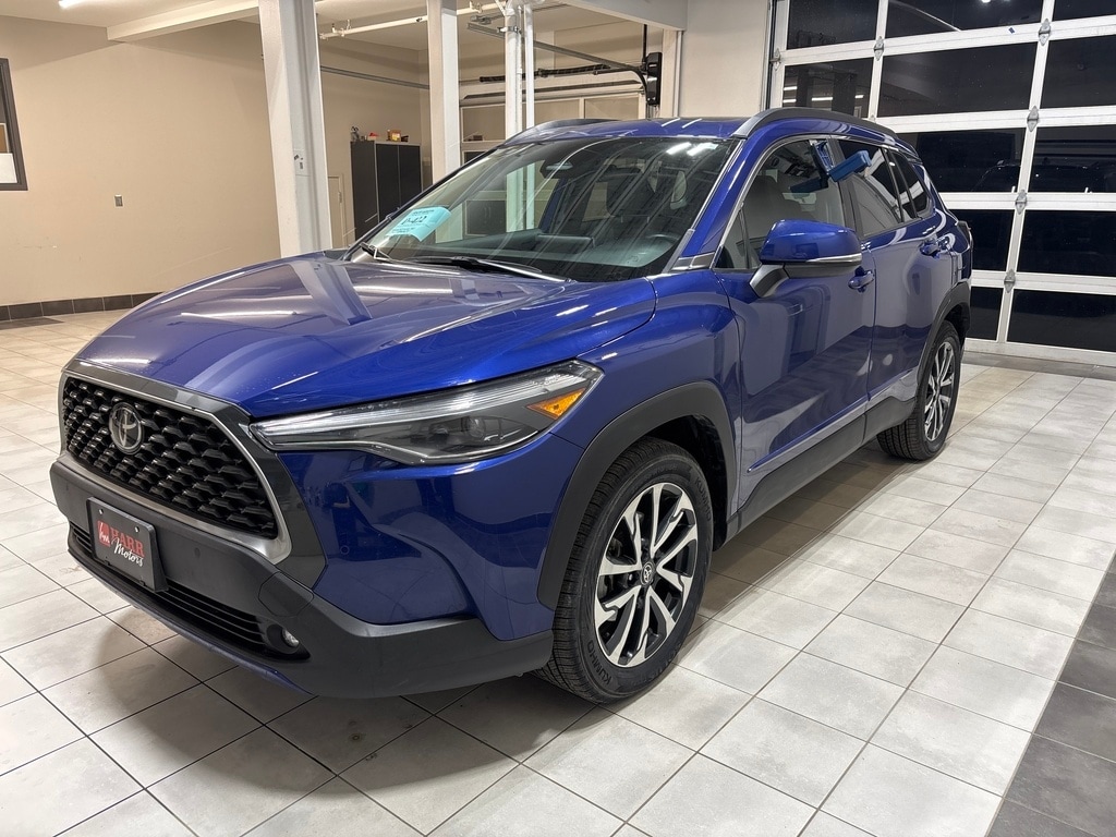 2023 Toyota Corolla Cross XLE