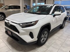2025 Toyota RAV4 Hybrid XLE SUV