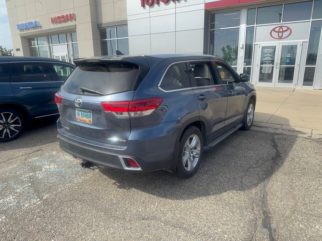 2018 Toyota Highlander Limited photo 3