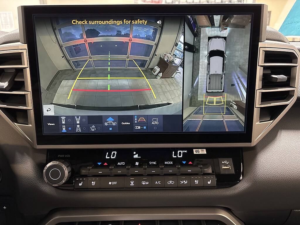 2026 Toyota Tundra Limited - Photo 11