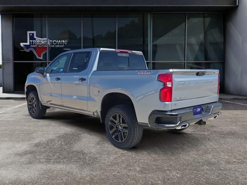 New 2026 Chevrolet Silverado 1500 LT Trail Boss Truck Crew Cab