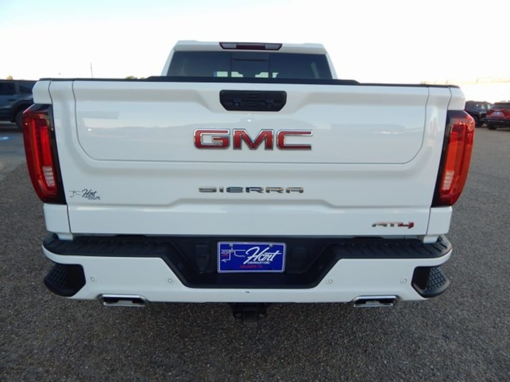 Used 2023 GMC Sierra 1500 AT4 Truck Crew Cab