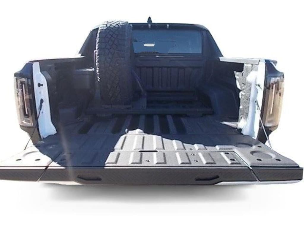New 2025 GMC Hummer EV Pickup 2X Crew Cab