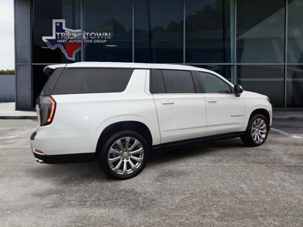 New 2025 Chevrolet Suburban Premier SUV