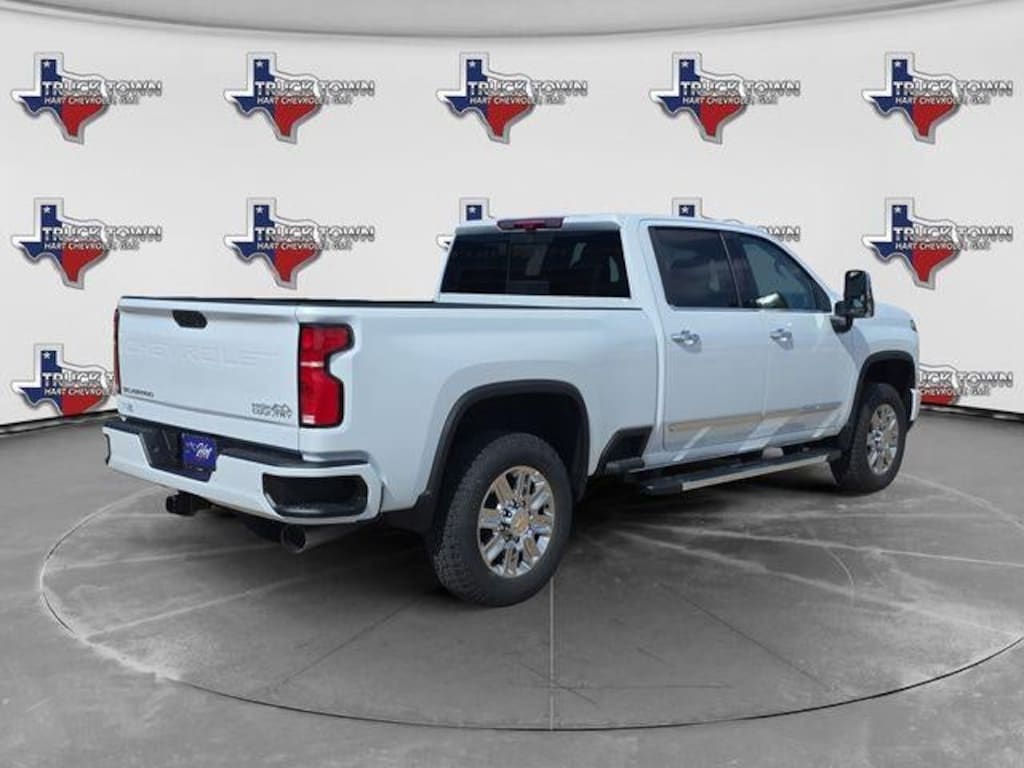 New 2026 Chevrolet Silverado 2500 HD High Country Crew Cab