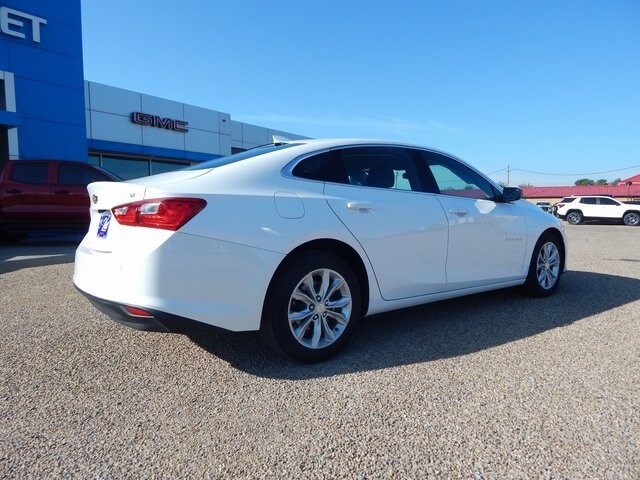 2024 Chevrolet Malibu 1LT photo 3