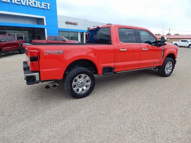 2024 Ford F-250 Lariat photo 3