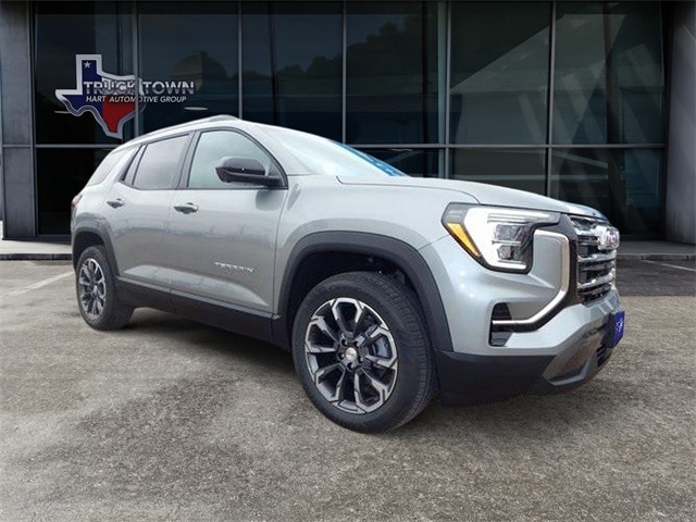 2026 GMC Terrain Elevation's photo