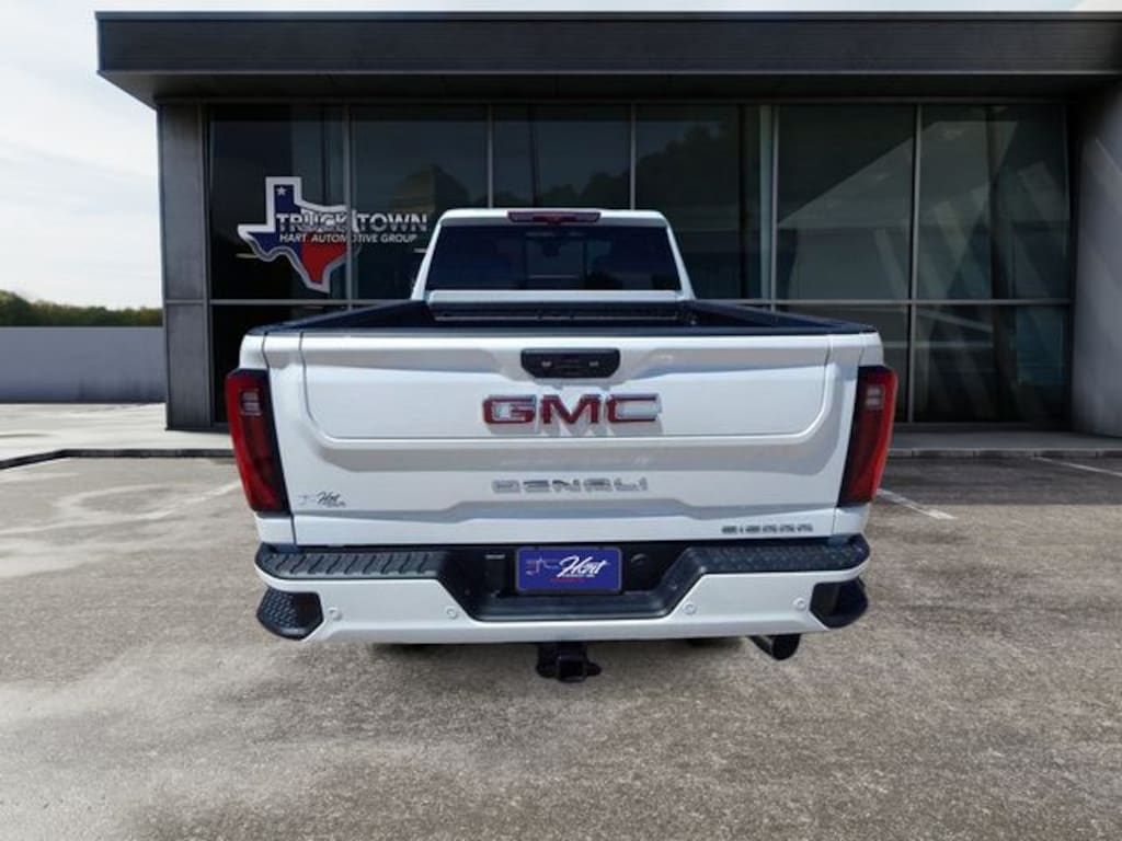 New 2025 GMC Sierra 2500 HD Denali Truck Crew Cab