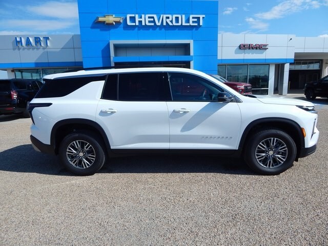 2025 Chevrolet Traverse photo 2