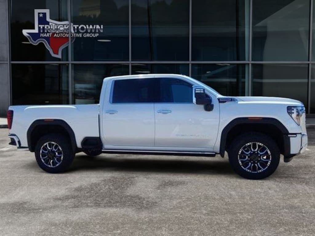 New 2025 GMC Sierra 2500 HD Denali Truck Crew Cab