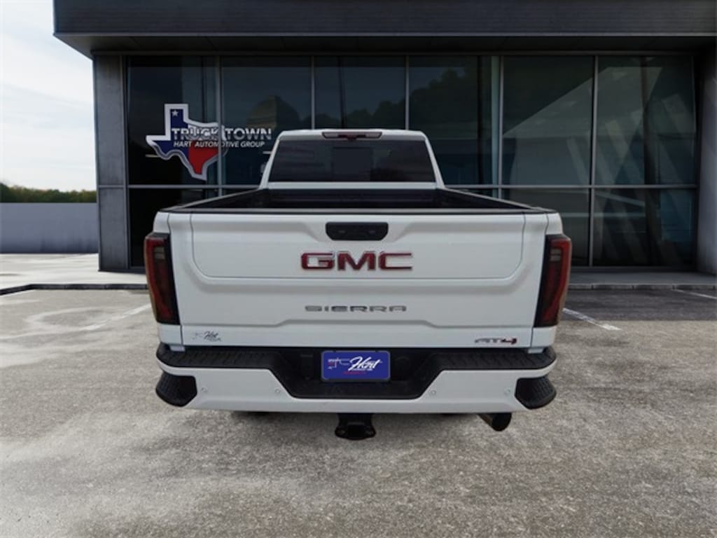 New 2026 GMC Sierra 3500 HD AT4 Truck Crew Cab