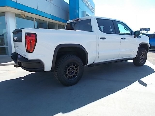 2024 Gmc Sierra 1500 AT4X photo 2