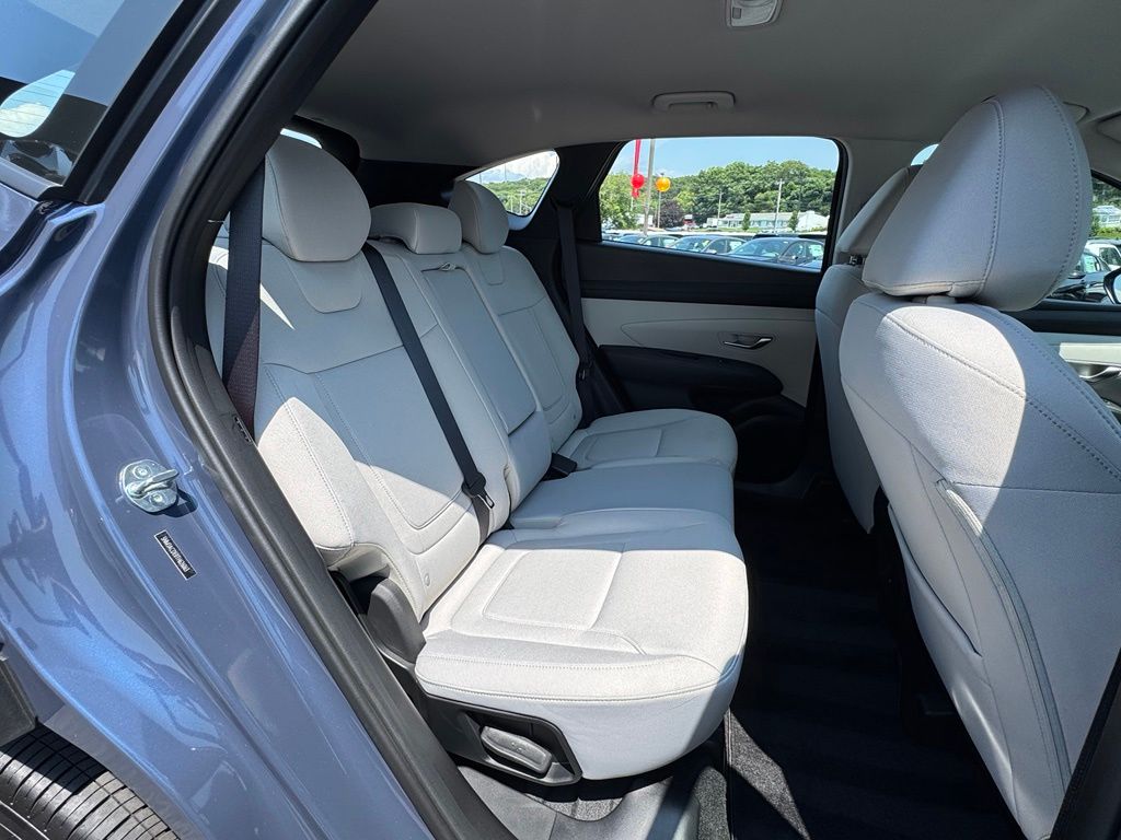 2026 Hyundai Tucson SE - Photo 28