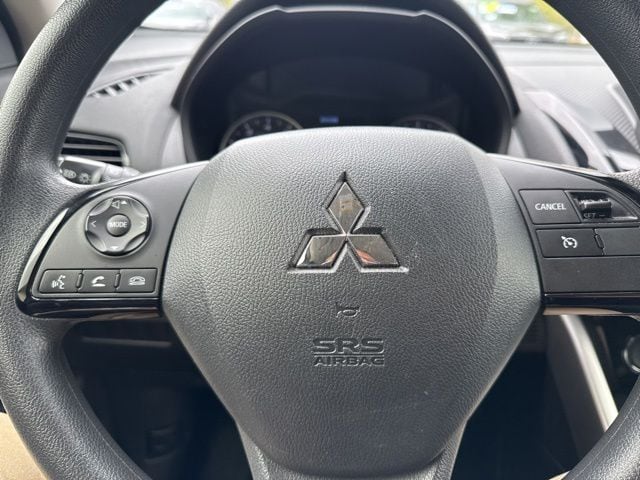 2024 Mitsubishi Eclipse Cross LE - Photo 21