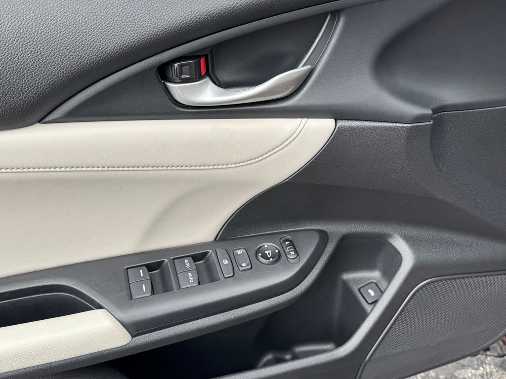 2019 Honda Insight Touring - Photo 38