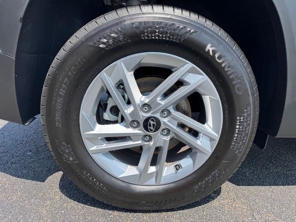 2026 Hyundai Tucson SE - Photo 11