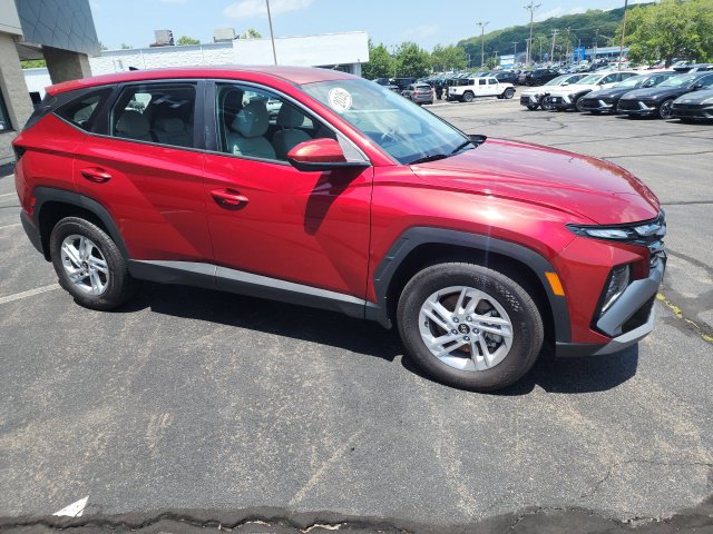 2026 Hyundai Tucson SE - Photo 4
