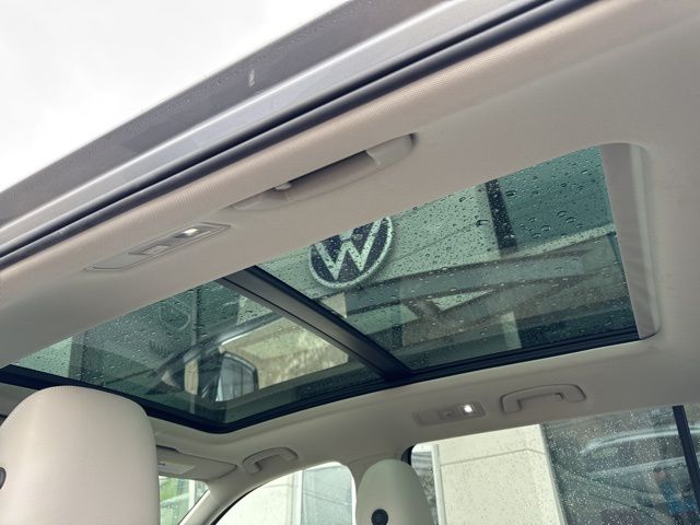 2021 Volkswagen Tiguan SE - Photo 21
