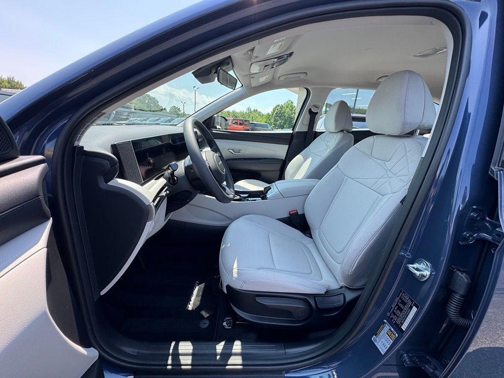 2026 Hyundai Tucson SE - Photo 34