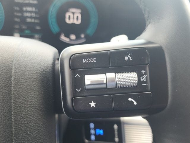 2026 Hyundai Santa Fe SE - Photo 18