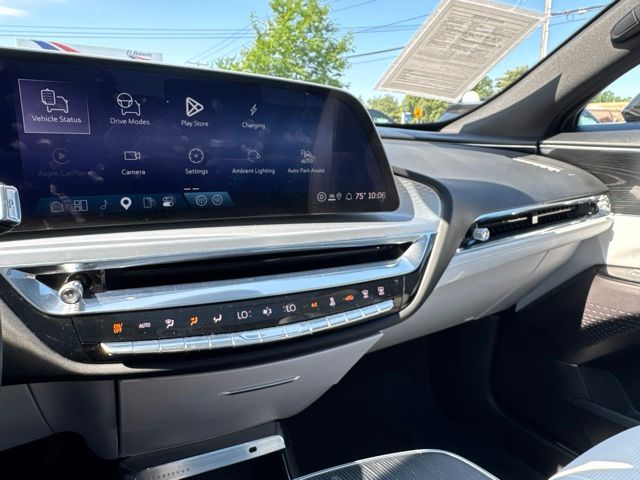 2025 Cadillac LYRIQ Sport 1 - Photo 11
