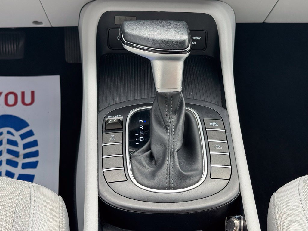 2024 Hyundai Kona SEL - Photo 18