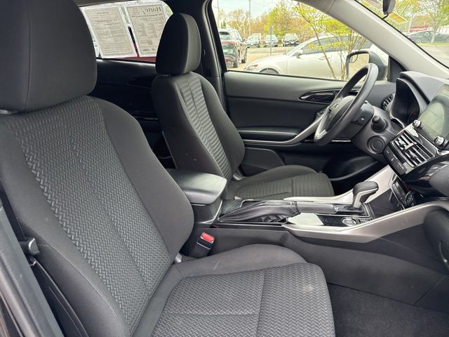 2024 Mitsubishi Eclipse Cross LE - Photo 15