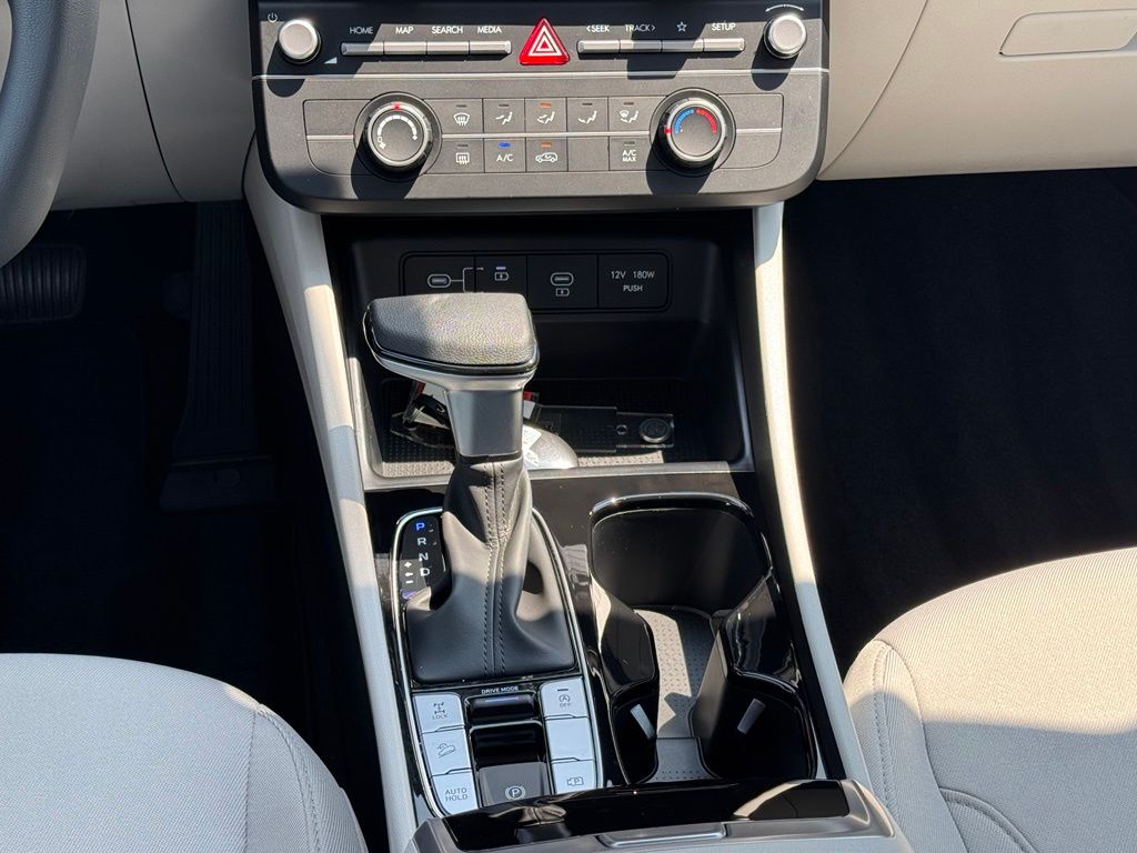 2026 Hyundai Tucson SE - Photo 21