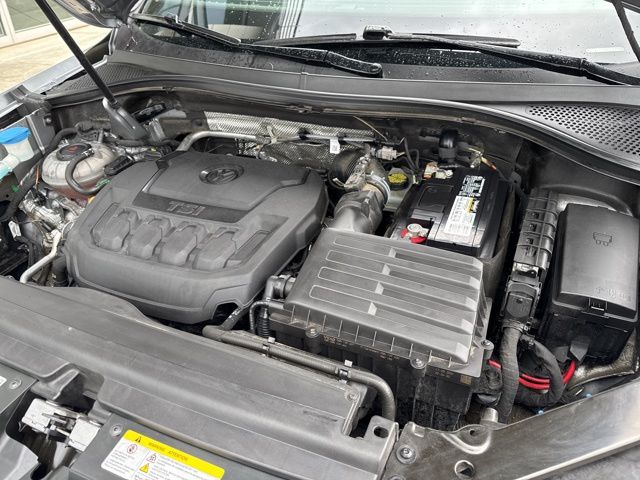2021 Volkswagen Tiguan SE - Photo 26
