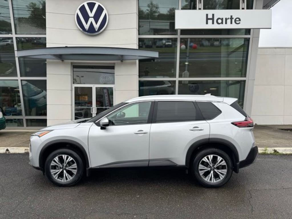 Used 2023 Nissan Rogue SV SUV