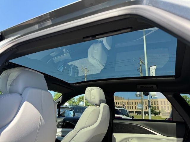 2025 Cadillac LYRIQ Sport 1 - Photo 19