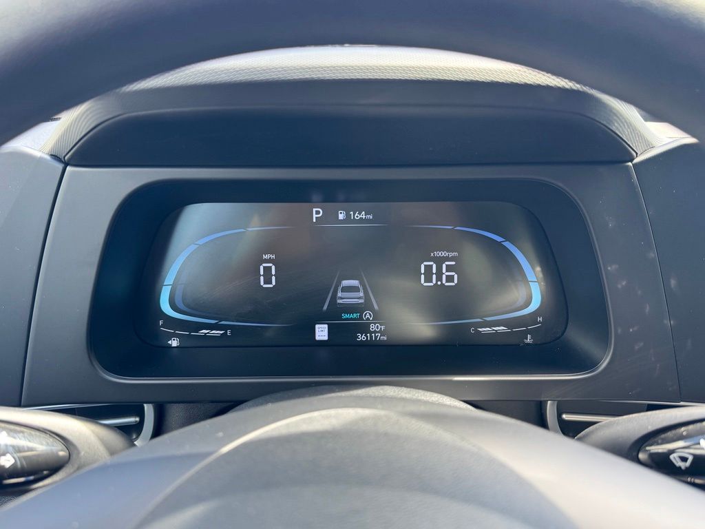 2024 Hyundai Elantra SE - Photo 37