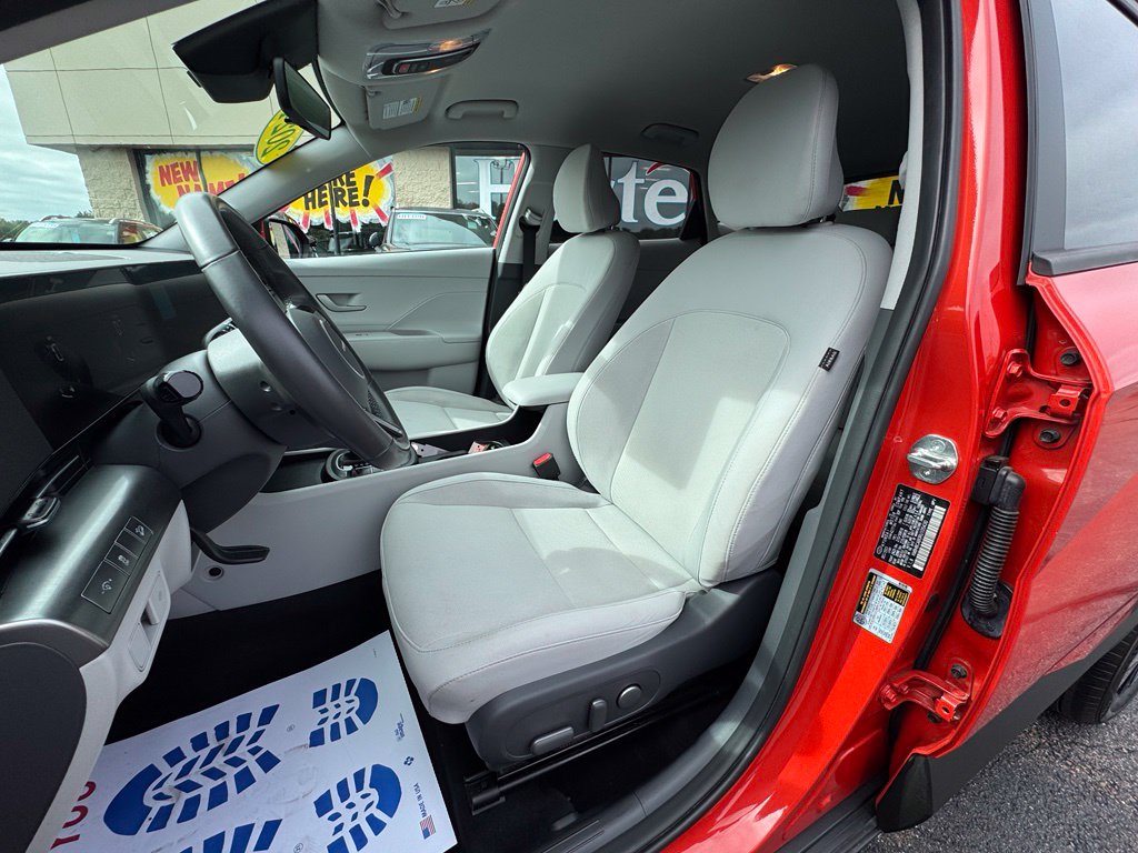 2024 Hyundai Kona SEL - Photo 35