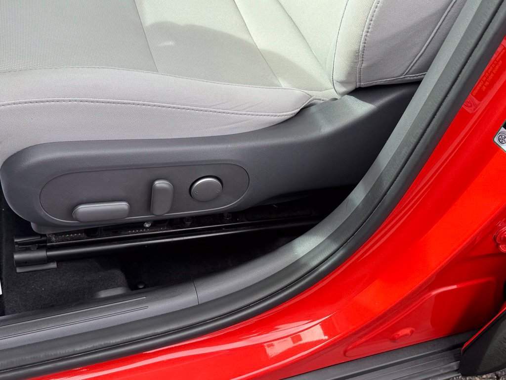 2024 Hyundai Kona SEL - Photo 36