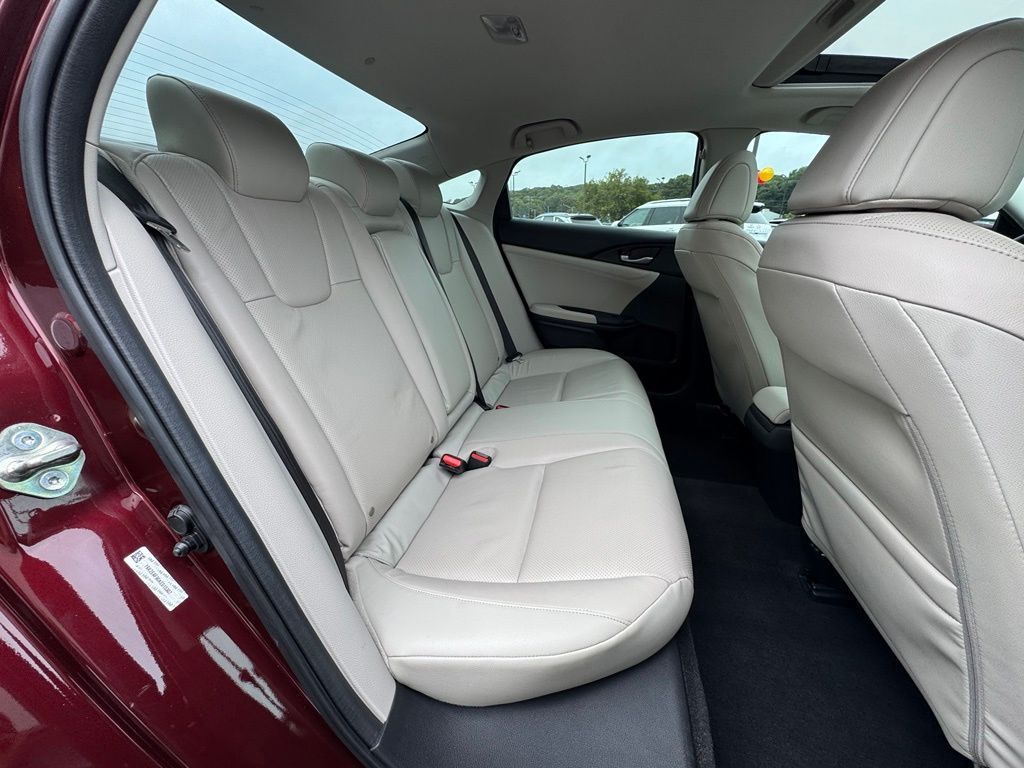 2019 Honda Insight Touring - Photo 22
