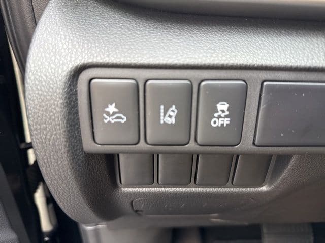 2024 Mitsubishi Eclipse Cross LE - Photo 22