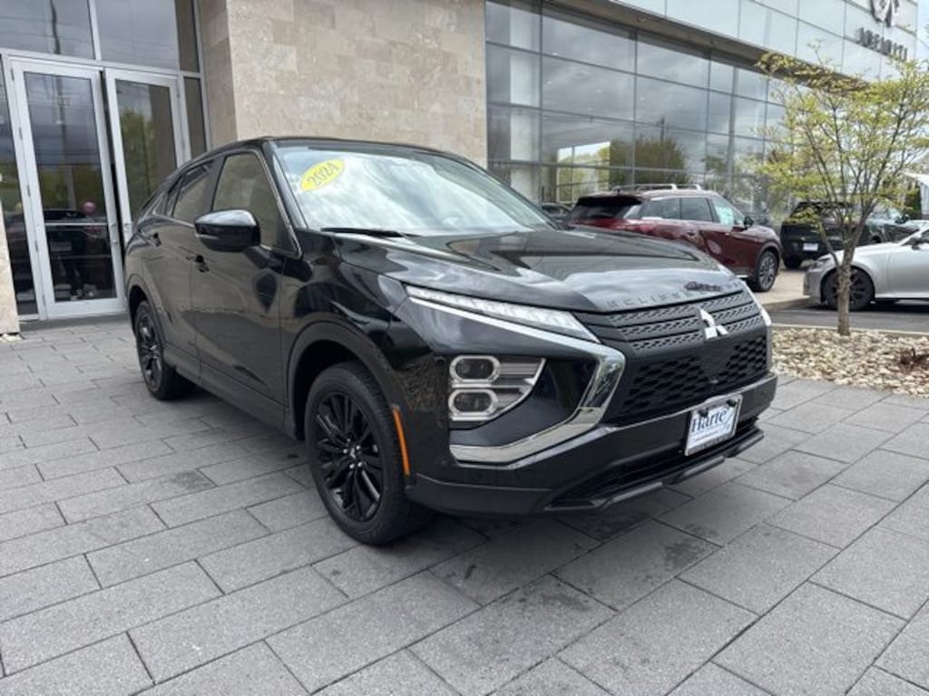 Used 2024 Mitsubishi Eclipse Cross LE SUV