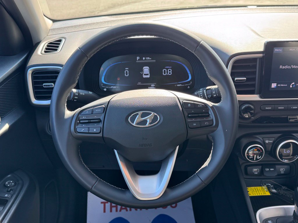 2024 Hyundai Venue SEL - Photo 16