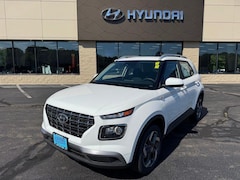 2026 Hyundai Venue SEL SUV