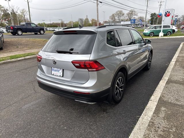 2021 Volkswagen Tiguan SE - Photo 7