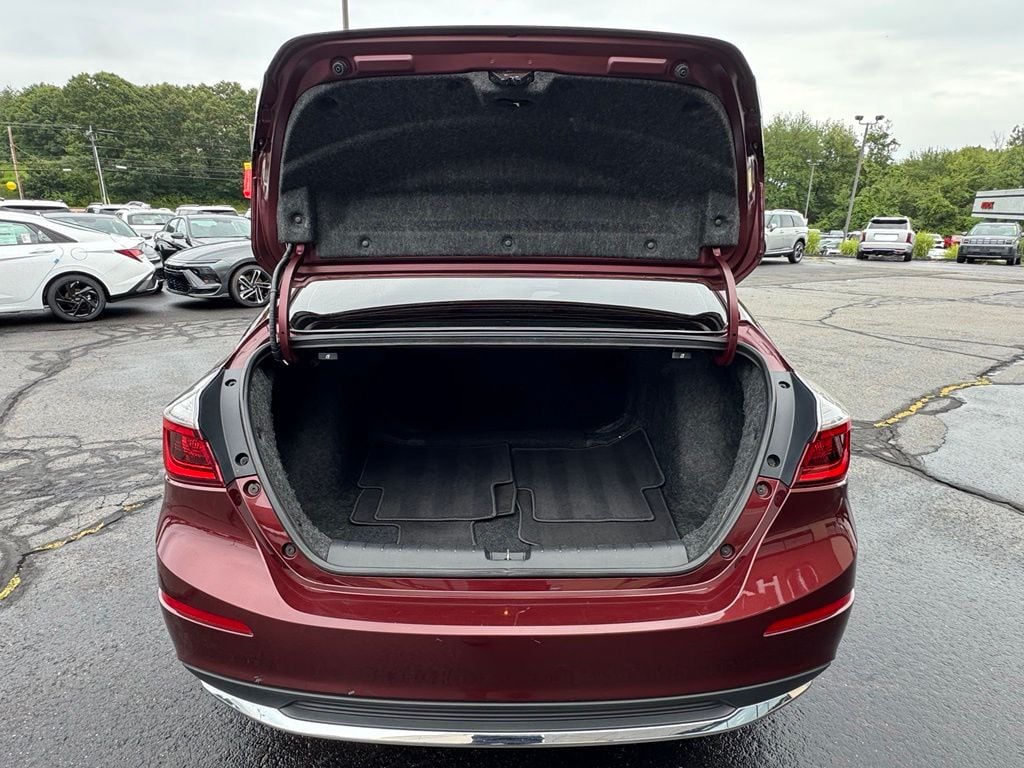 2019 Honda Insight Touring - Photo 19
