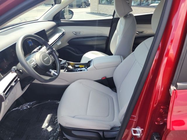 2026 Hyundai Tucson SE - Photo 12