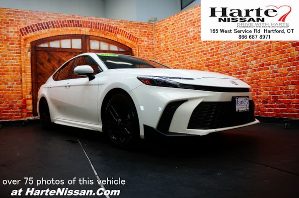 Used 2025 Toyota Camry SE Sedan