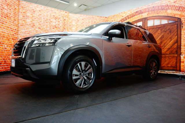 Used 2024 Nissan Pathfinder SV SUV