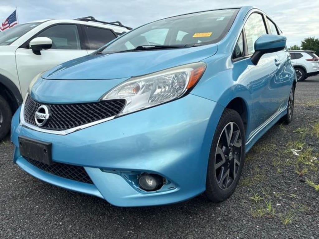 Used 2015 Nissan Versa Note SR Hatchback